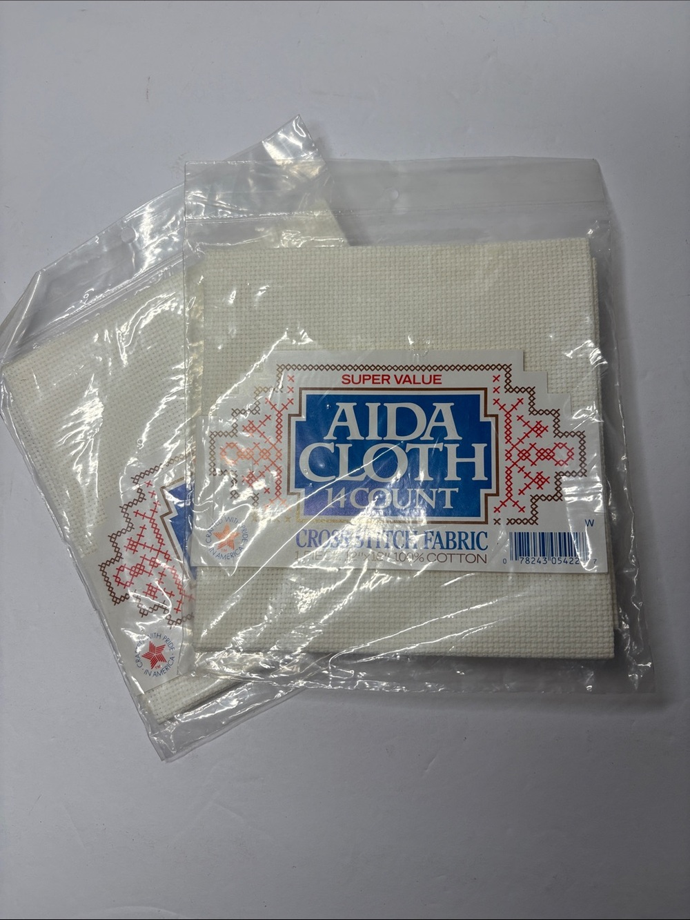 Aida Cloth 14 Count - Picture 2 of 5